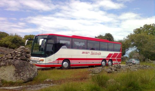 Kontaktieren Sie uns gerne, um ein Angebot für das Fahren zu erhalten.